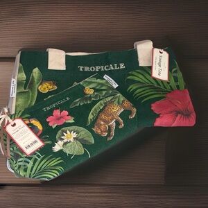TROPICALE Tropical Canvas Tote Bag w/ Matching Pouch – NWT